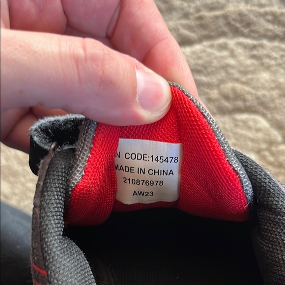 Spiderman Kids Shoes - Black and Red - Picture 6 of 6